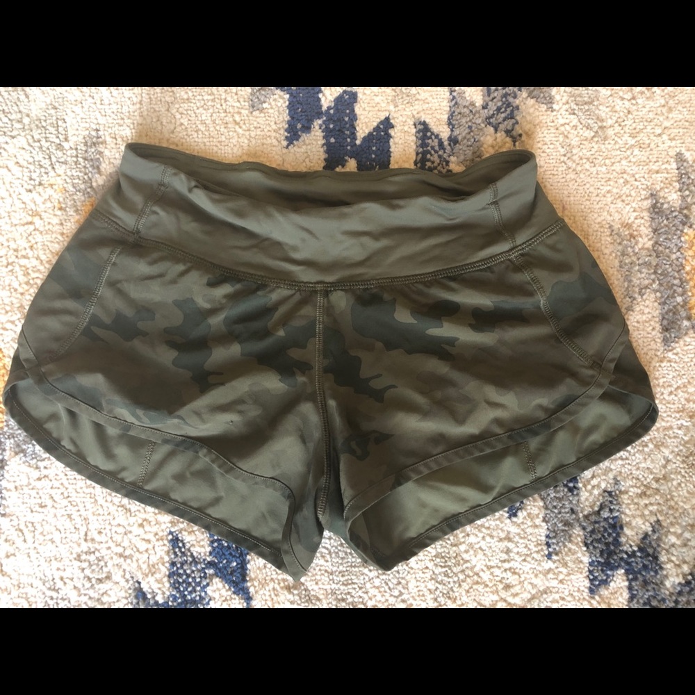 RARE Lululemon Speed Up short, OD band, camo
